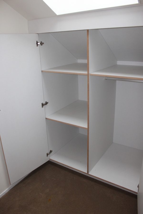 o_1ah2cgh3c1lud1obia5s1hrb1gos6m